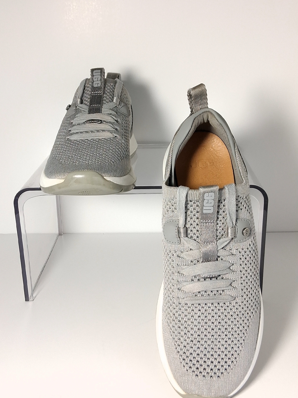 UGG Tay Sneakers. Gray. Women's Size 7.5 - Picture 10 of 16